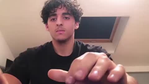 Snapshot of raes69 chatting on 12.09.24 raes online show from 12.09.24