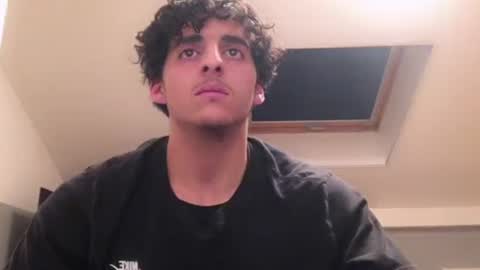 Snapshot of raes69 chatting on 12.21.24 raes online show from 12.21.24