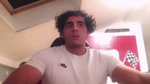 Snapshot of raes69 chatting on 01.04.25 raes online show from 01.04.25