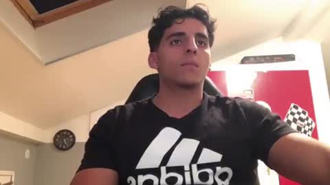 Snapshot of raes69 chatting on 01.21.25 raes online show from 01.21.25