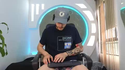 R A F A E L online show from 10.09.25