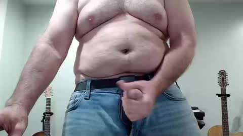 Snapshot of ragin_hardon001 chatting on 09.20.25 Ray online show from 09.20.25