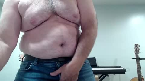 Snapshot of ragin_hardon001 chatting on 09.21.25 Ray online show from 09.21.25