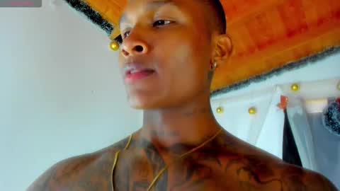 Snapshot of ragnarhot24 chatting on 02.12.26 Andres H online show from 02.12.26