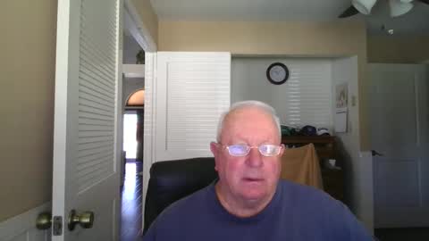 Snapshot of raiderman215 chatting on 01.02.25 raiderman215 online show from 01.02.25
