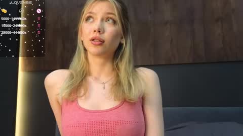 Lisa online show from 02.12.25