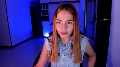 Snapshot of rainbow_jenny chatting on 12.31.24 Jennyindependent model . online show from 12.31.24