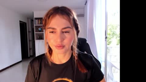 Snapshot of rainbow_jenny chatting on 09.15.25 Jennyindependent model . online show from 09.15.25