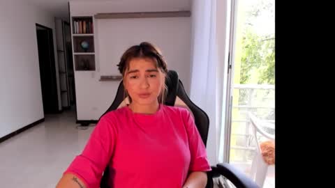 Snapshot of rainbow_jenny chatting on 09.24.25 Jennyindependent model . online show from 09.24.25