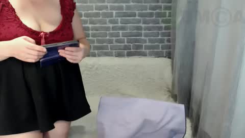 rainbowladyy online show from 11.30.25