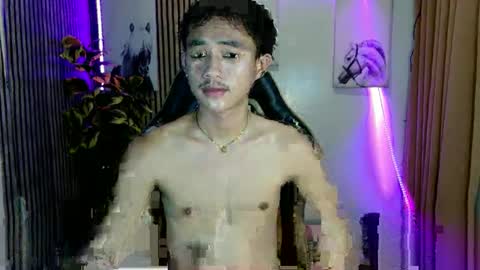 Snapshot of raindrop_cummmer chatting on 04.27.26 rain online show from 04.27.26