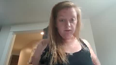 Snapshot of raisydainbow chatting on 10.10.25 raisydainbow online show from 10.10.25