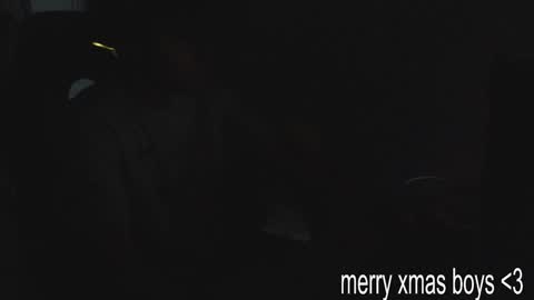 Snapshot of ramisexyloveyou chatting on 12.27.24 Ramiro online show from 12.27.24