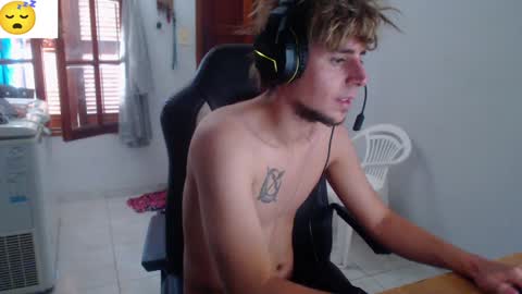 Snapshot of ramisexyloveyou chatting on 02.02.25 Ramiro online show from 02.02.25