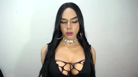 RamonaSmit online show from 10.31.25