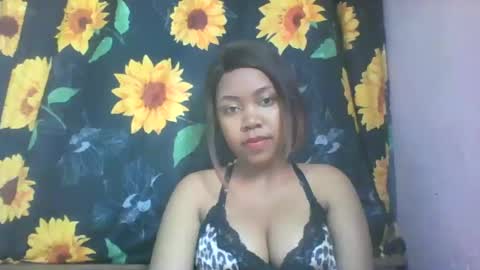 Snapshot of ranah23 chatting on 06.18.26 ranah23 online show from 06.18.26
