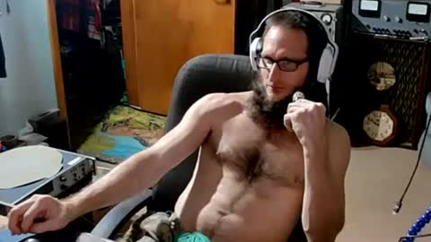 Snapshot of randalltotazz chatting on 10.24.25 Randall online show from 10.24.25