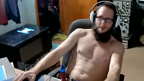 Snapshot of randalltotazz chatting on 10.27.25 Randall online show from 10.27.25