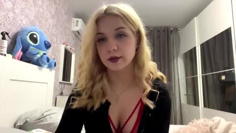 Snapshot of randareidling chatting on 11.04.25 Randa online show from 11.04.25