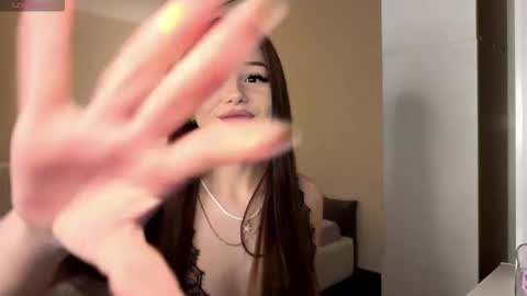 Snapshot of randiburt_ chatting on 03.22.26 Luna online show from 03.22.26