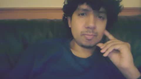 Snapshot of randomitoo chatting on 09.18.25 randomitoo online show from 09.18.25