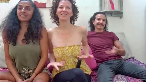 MR  DJ Randomshuffle  friends playing with sexual energy live - OMG we are back online show from 02.11.25