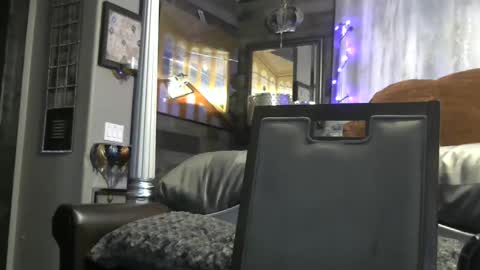 Snapshot of randybater8in chatting on 10.03.25 Randy8inbater online show from 10.03.25