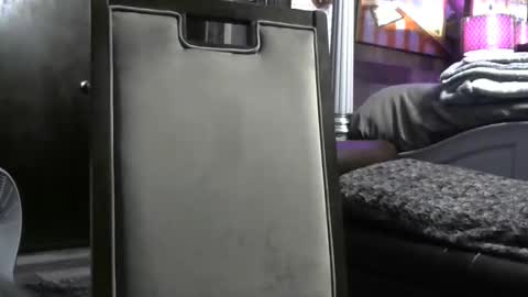 Snapshot of randybater8in chatting on 11.09.25 Randy8inbater online show from 11.09.25