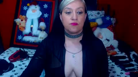 Sonia online show from 12.22.24