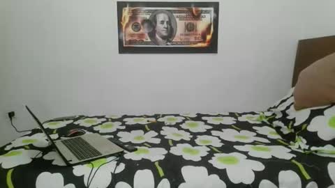 Snapshot of rangel_sex chatting on 02.10.26 Rangel and Lola online show from 02.10.26