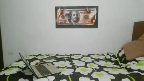 Snapshot of rangel_sex chatting on 02.15.26 Rangel and Lola online show from 02.15.26