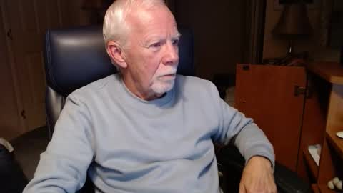 Snapshot of ranger1001 chatting on 11.29.25 ranger1001 online show from 11.29.25