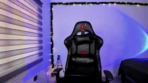 Snapshot of ransoj chatting on 02.12.26 Jonas online show from 02.12.26