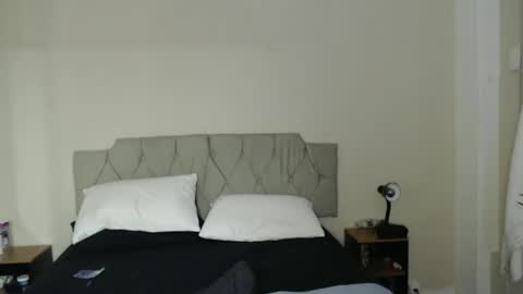 raposafoxy online show from 12.03.25