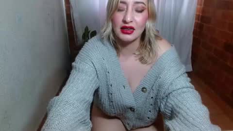 Raquel online show from 12.04.24