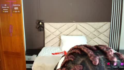 Snapshot of raqueljones_ chatting on 01.13.25 Raquel online show from 01.13.25