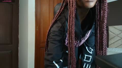 Snapshot of raqueljones_ chatting on 01.30.25 Raquel online show from 01.30.25