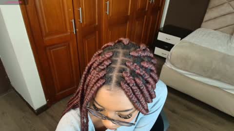 Snapshot of raqueljones_ chatting on 01.31.25 Raquel online show from 01.31.25