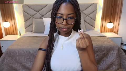 Snapshot of raqueljones_ chatting on 04.22.26 Raquel online show from 04.22.26
