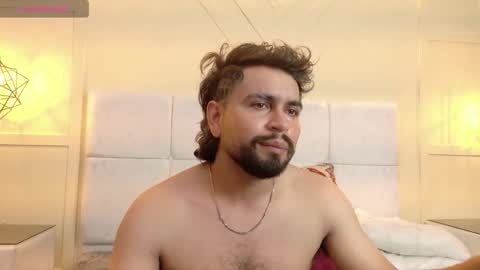 Snapshot of rashelandcerverus chatting on 02.10.26 RashelANDCerverus online show from 02.10.26