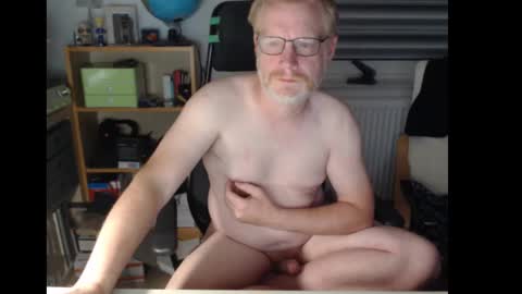 Raunchy me online show from 11.05.25