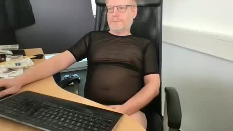 Snapshot of raunchyme chatting on 02.26.26 Raunchy me online show from 02.26.26