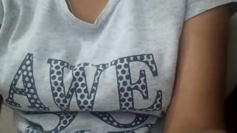 Snapshot of rava_sexy chatting on 06.22.26 rava_sexy online show from 06.22.26