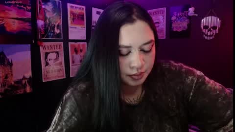 Snapshot of raven_darkk chatting on 05.25.26 Raven online show from 05.25.26