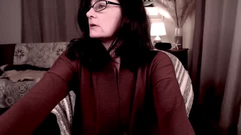  Roxanneredlight59 online show from 12.31.24