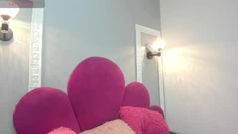 raven_loove online show from 05.25.26