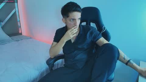 Raven online show from 04.18.26