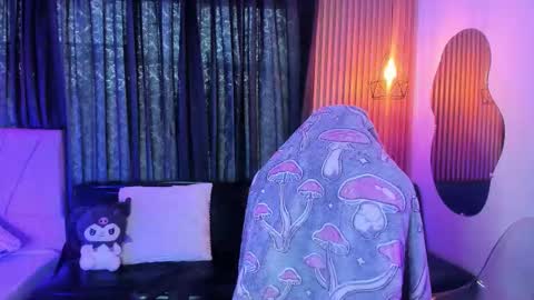 Snapshot of ravencollen chatting on 02.11.26 ravencollen online show from 02.11.26