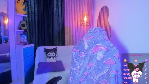 Snapshot of ravencollen chatting on 02.21.26 ravencollen online show from 02.21.26