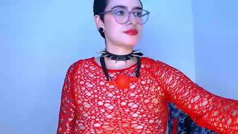Snapshot of ravendarkness_ chatting on 07.31.26 ravendarkness_ online show from 07.31.26